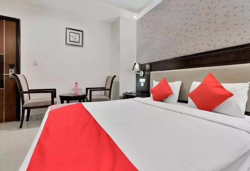 ホテル Super Capital O Rudra Grand Near Kondapur X Road