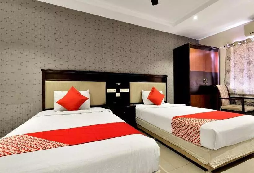 ホテル Super Capital O Rudra Grand Near Kondapur X Road