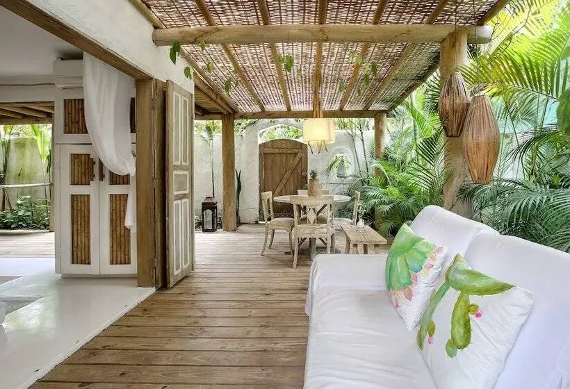 ペンション Santa Fe Casas Hotel Trancoso