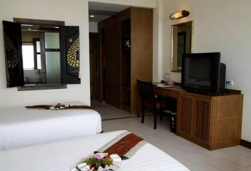 Supalai Scenic Bay Resort And Spa, Sha Extra Plus