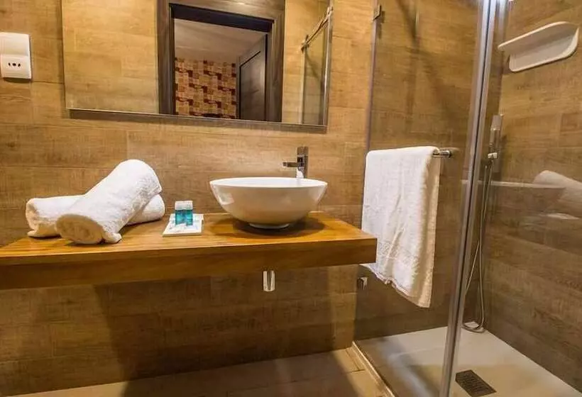 هتل De Rohan B&b