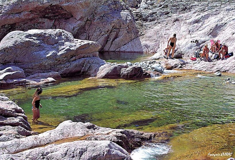 Отель Hôtel Des Deux Sorru