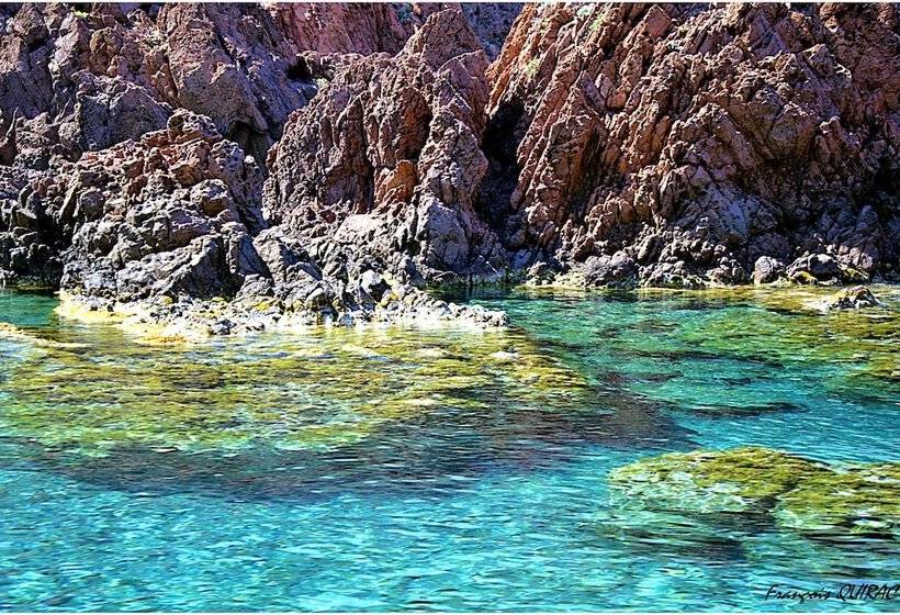 Отель Hôtel Des Deux Sorru