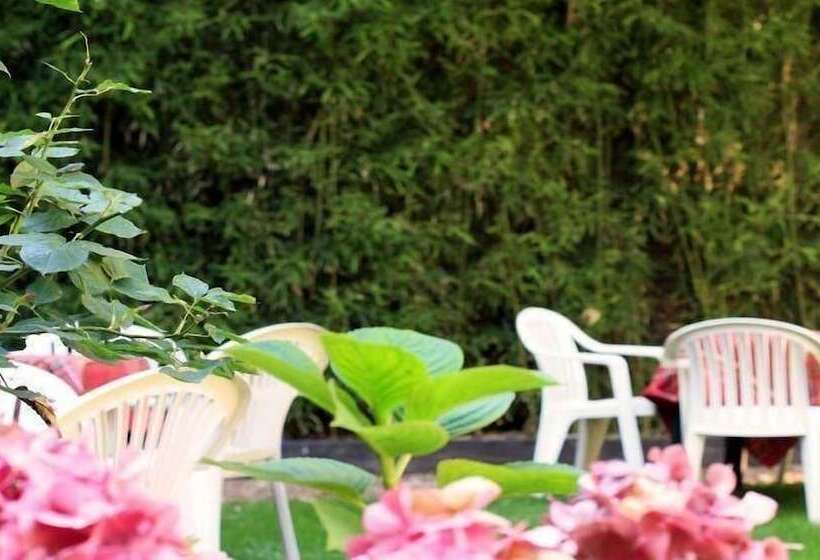 Brit Hotel Notre Dame