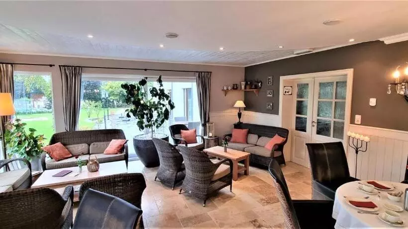 בית מלון כפרי Eifelland