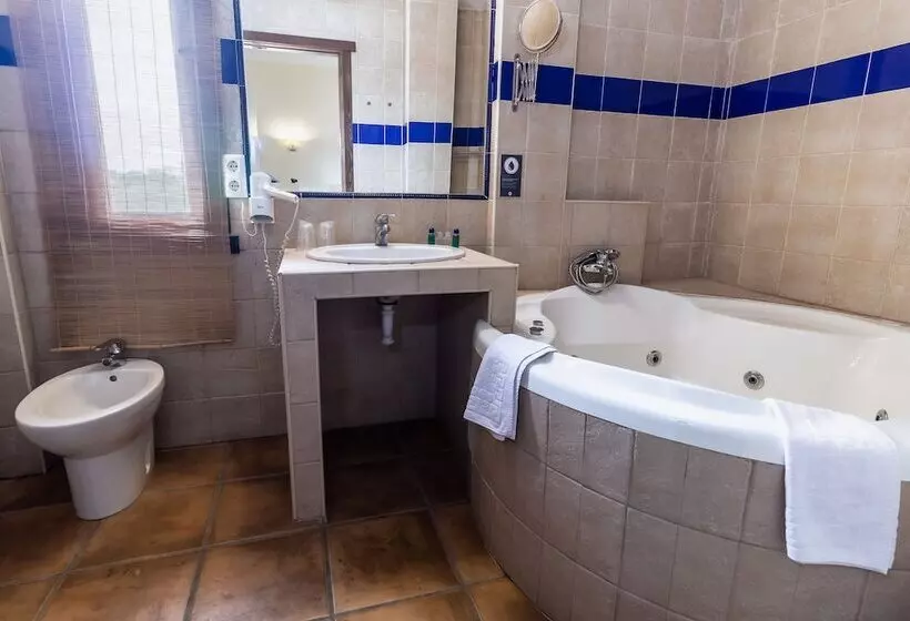 호텔 Hosteria Tierrallana By Juype