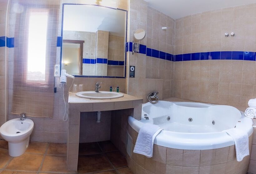 호텔 Hosteria Tierrallana By Juype