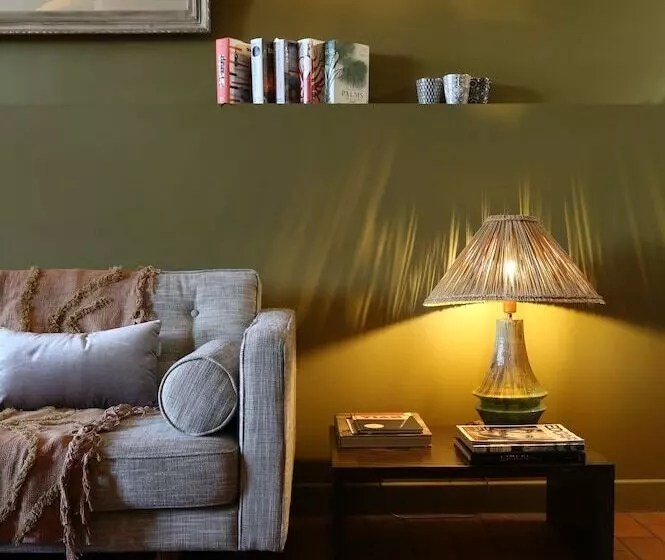 Отель Hôtel Victor