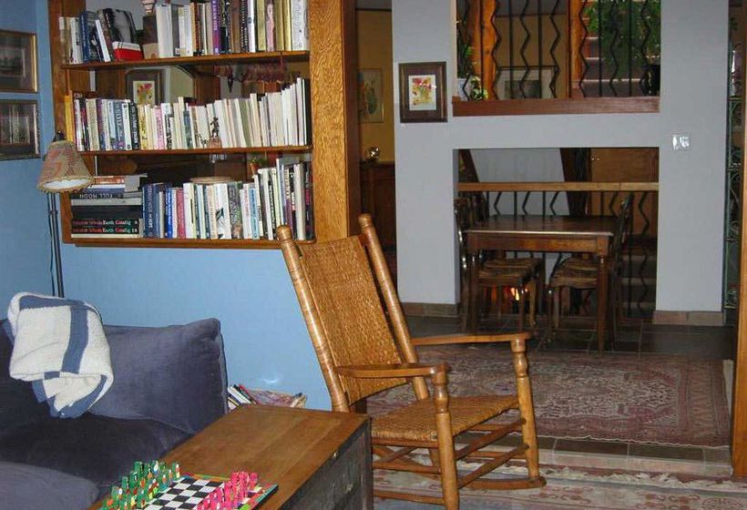 فندق Inn at Clifftop Lane