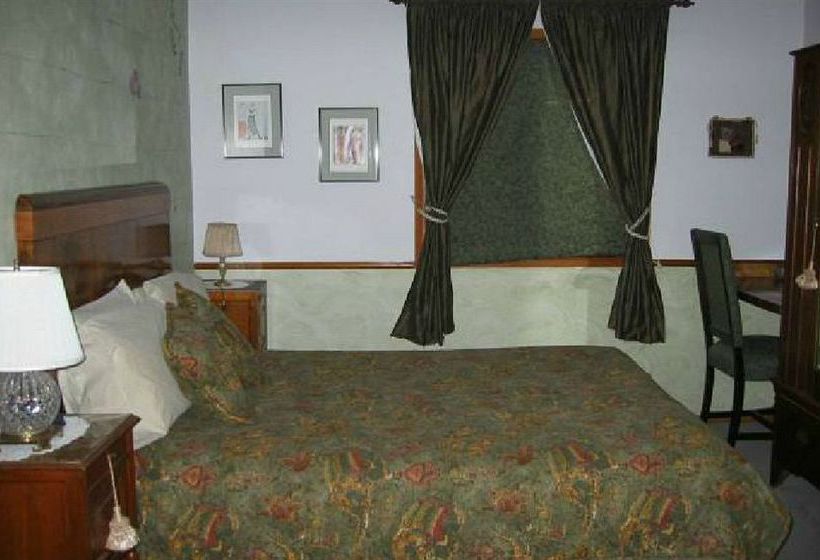 فندق Inn at Clifftop Lane