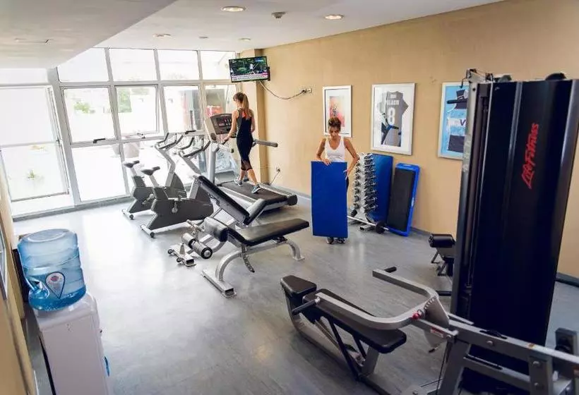 Отель Land Plaza