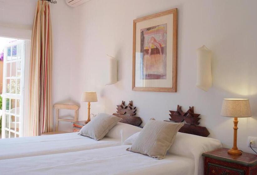 Hotel Madreselva   Grupo Califa