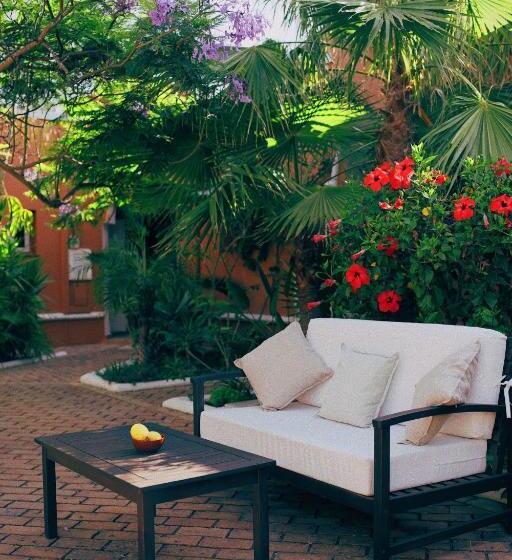 Hotel Madreselva   Grupo Califa