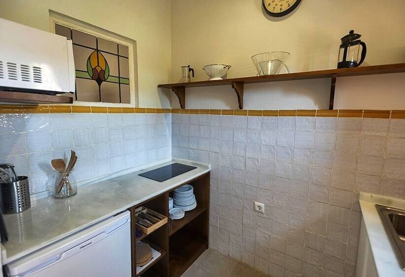 Hotel Madreselva   Grupo Califa