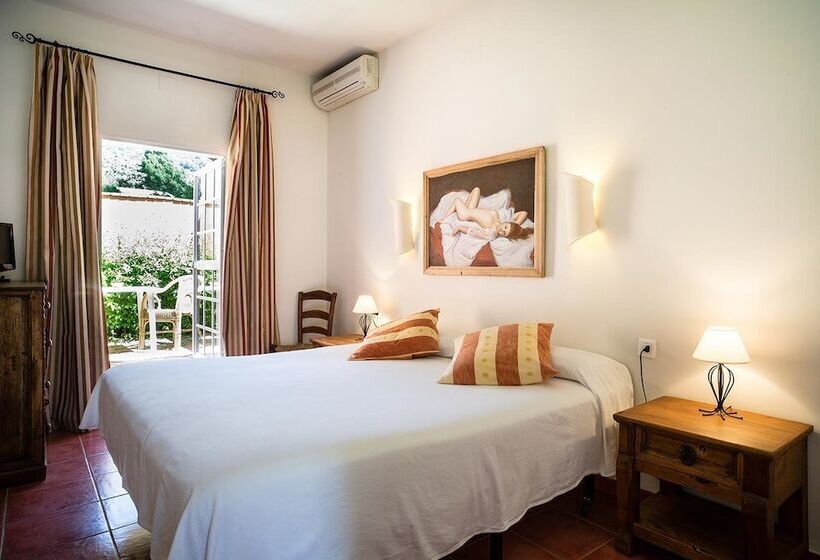 Hotel Madreselva   Grupo Califa