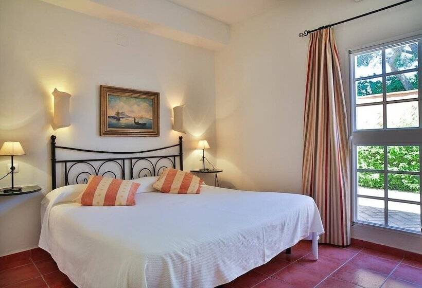 Hotel Madreselva   Grupo Califa