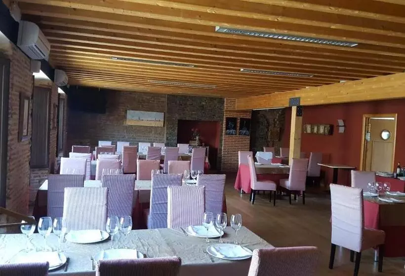 酒店 Posada Plaza Mayor De Alaejos