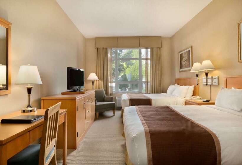 בית מלון כפרי Ramada By Wyndham Nanaimo