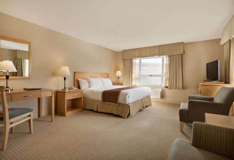 בית מלון כפרי Ramada By Wyndham Nanaimo