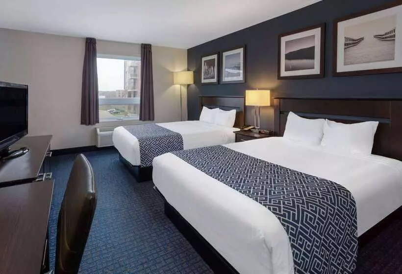 酒店 Super 8 By Wyndham Lachenaie/terrebonne