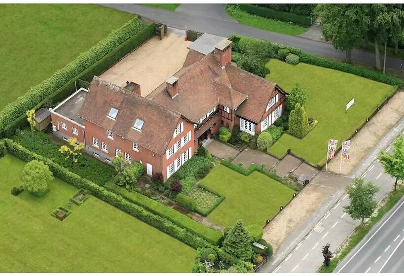 Отель Ten Lande