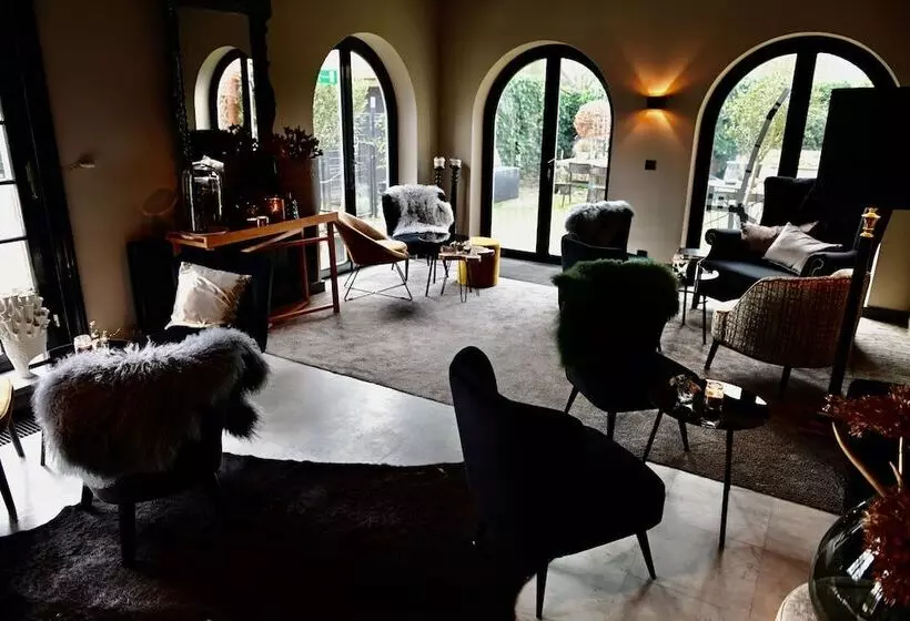 Отель Ten Lande