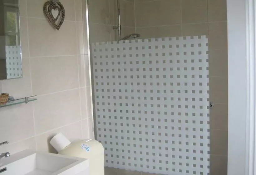 Отель Ten Lande