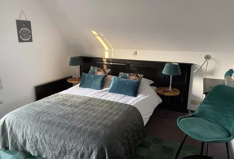 Отель Ten Lande