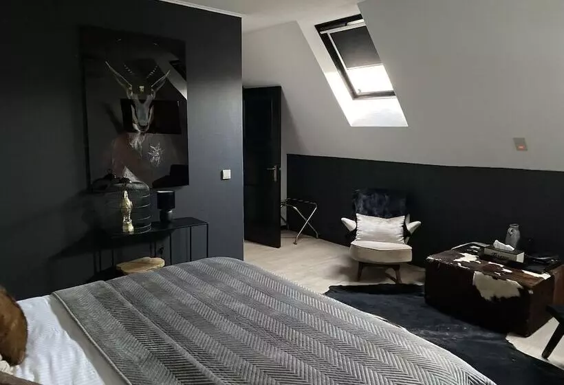 Отель Ten Lande