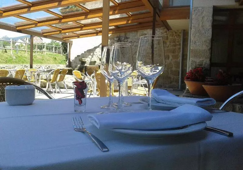 Отель Vila Do Val