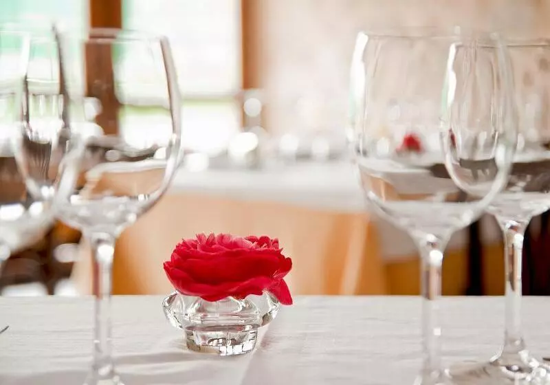 Отель Vila Do Val