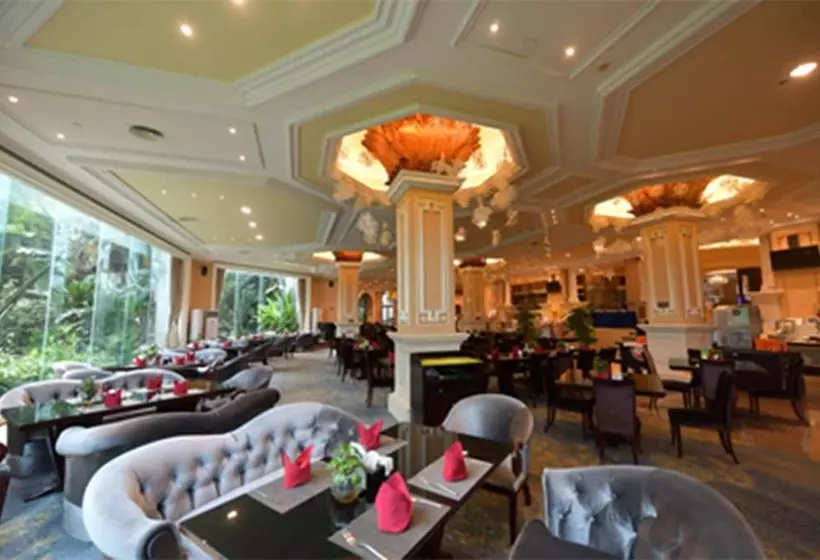 Отель Yang Jiang Country Garden Phoenix