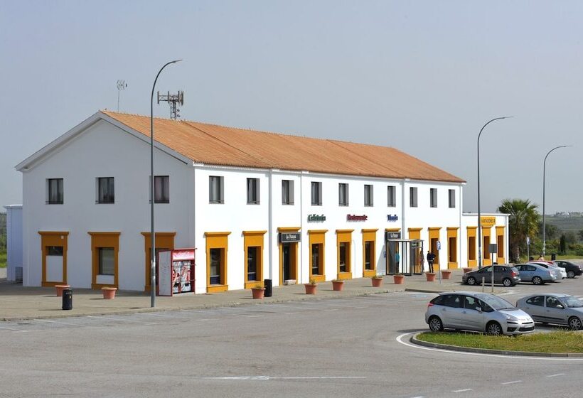 فندق على الطريق As Chucena