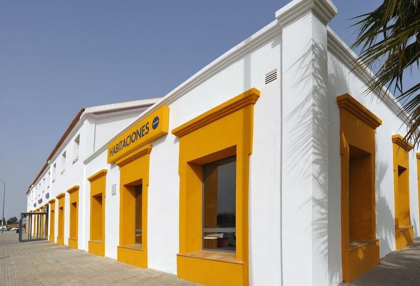 فندق على الطريق As Chucena