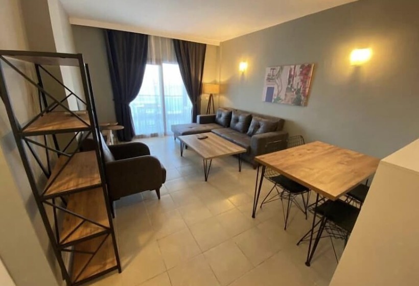 אתר נופש Aura Residence