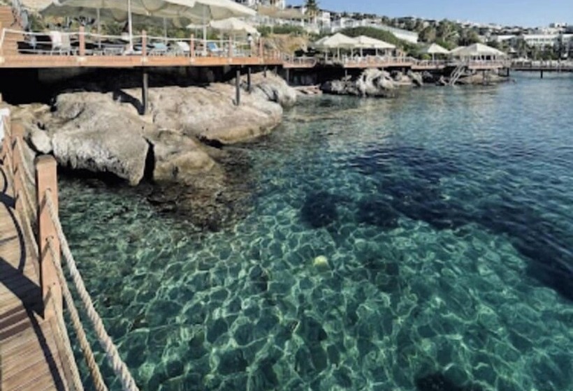 אתר נופש Aura Residence