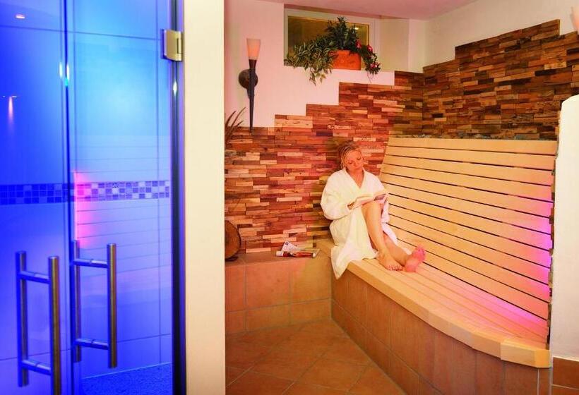 Wellnesshotel Rothfuß Mit Spa Und 2 Schwimmbädern