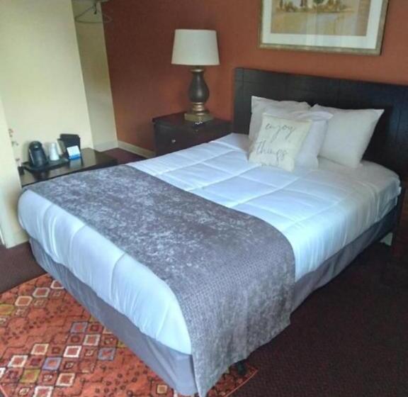 فندق Ayas Blossoms Inn