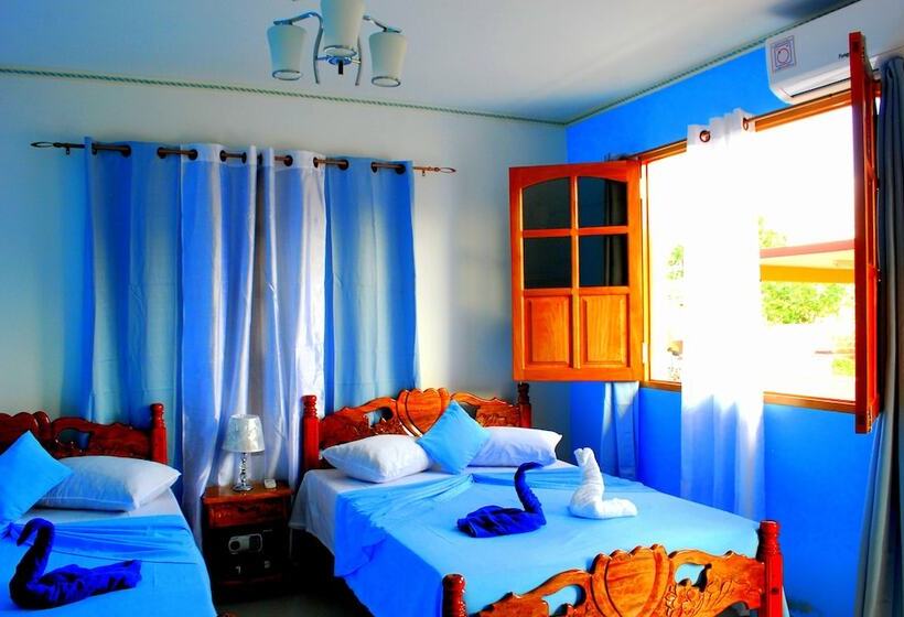 هتل Casa Emilito Y Danay