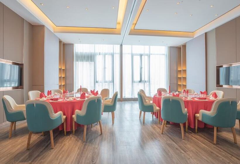 בית מלון כפרי Holiday Inn Xi’an High Tech Zone By Ihg