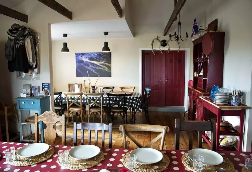 هتل Hrífunes Guesthouse