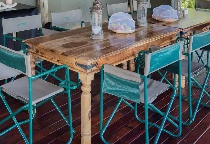 هتل Nkwe Safari Lodge