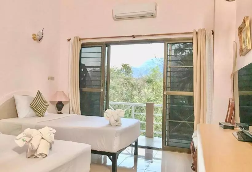 هتل Phurua Bussaba Resort & Spa