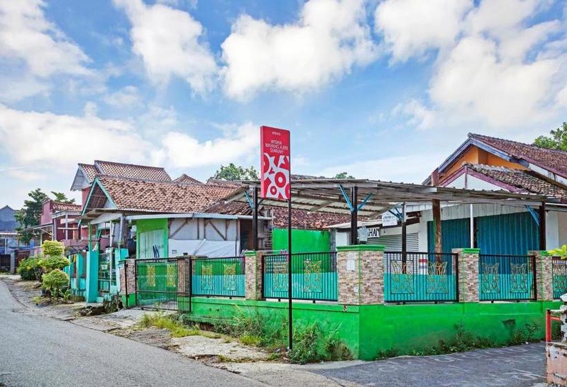 Hotel Oyo 90416 Wisma Wayang Ajen