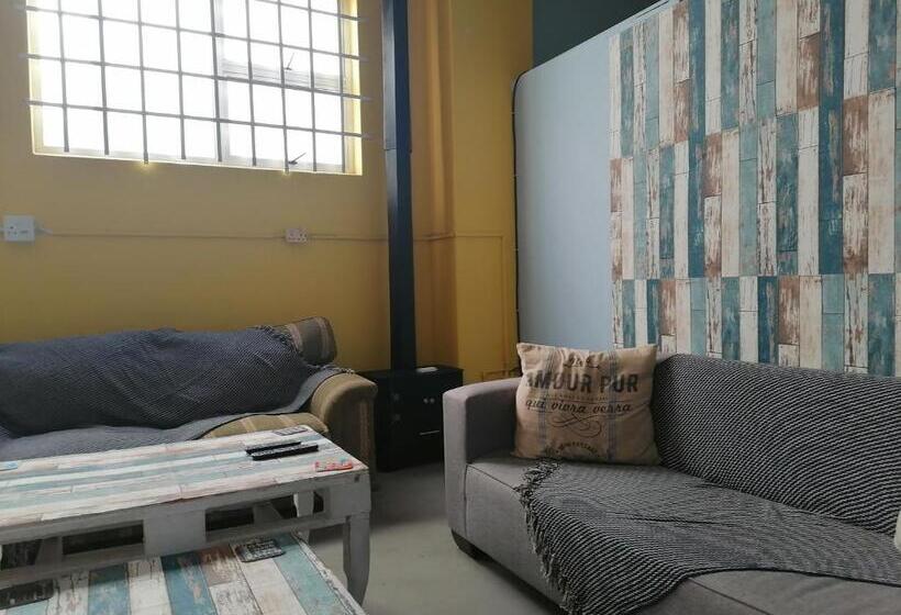 호스텔 Bokkomblommetjie