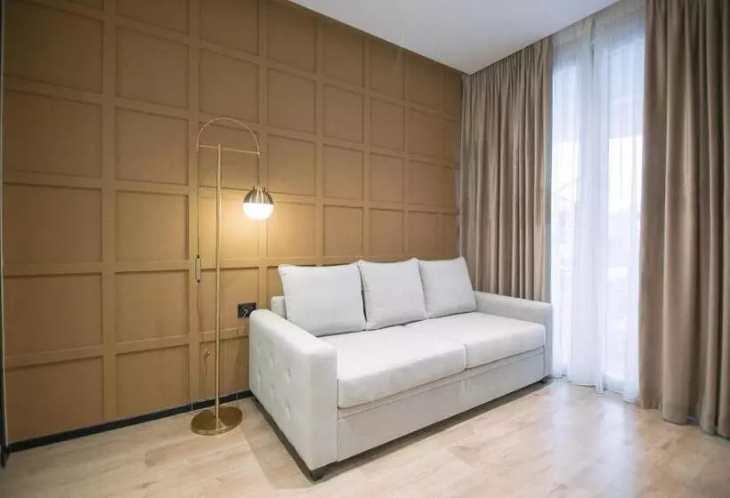 هتل Boulevard Boutique Apart