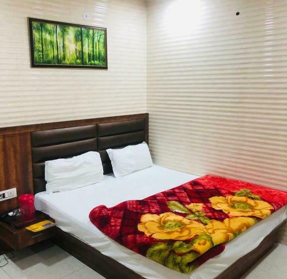 Hotel Jasneet Homestay