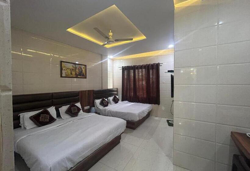 Hotel Jasneet Homestay