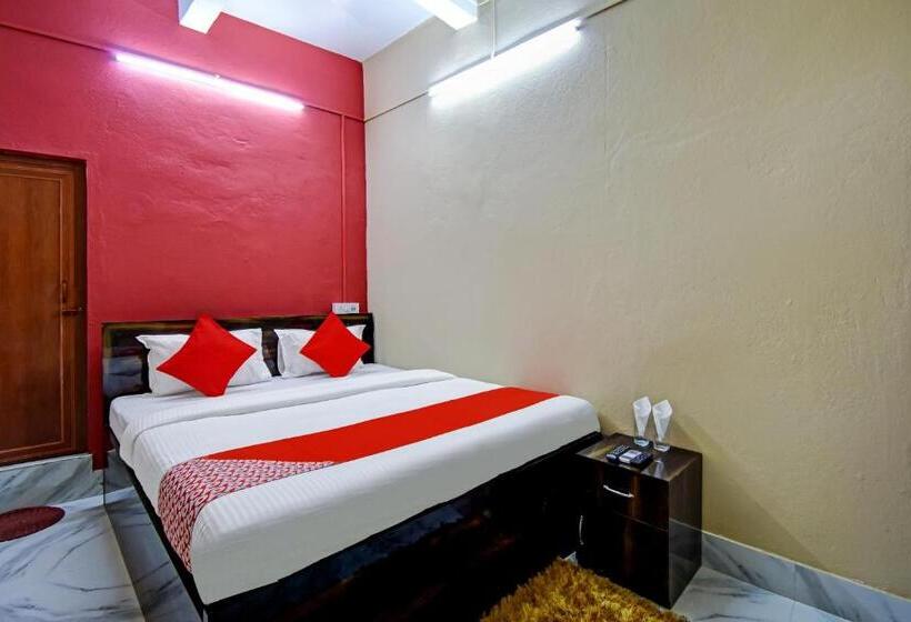 Hotel Oyo 80299 The Bougain Villa