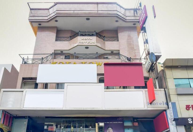 ホテル O Kota Lodge